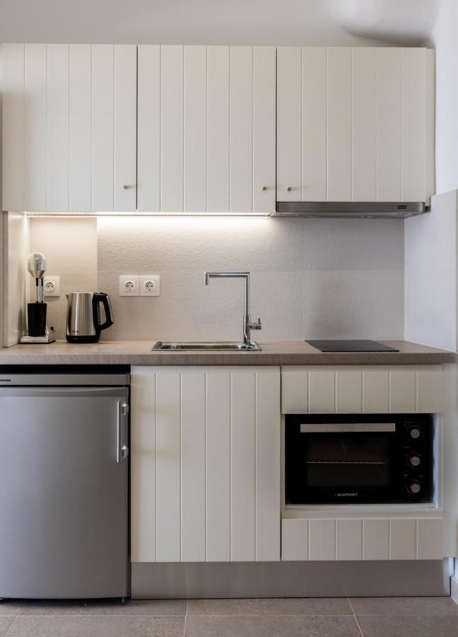Anemi Suites آداماس المظهر الخارجي الصورة
