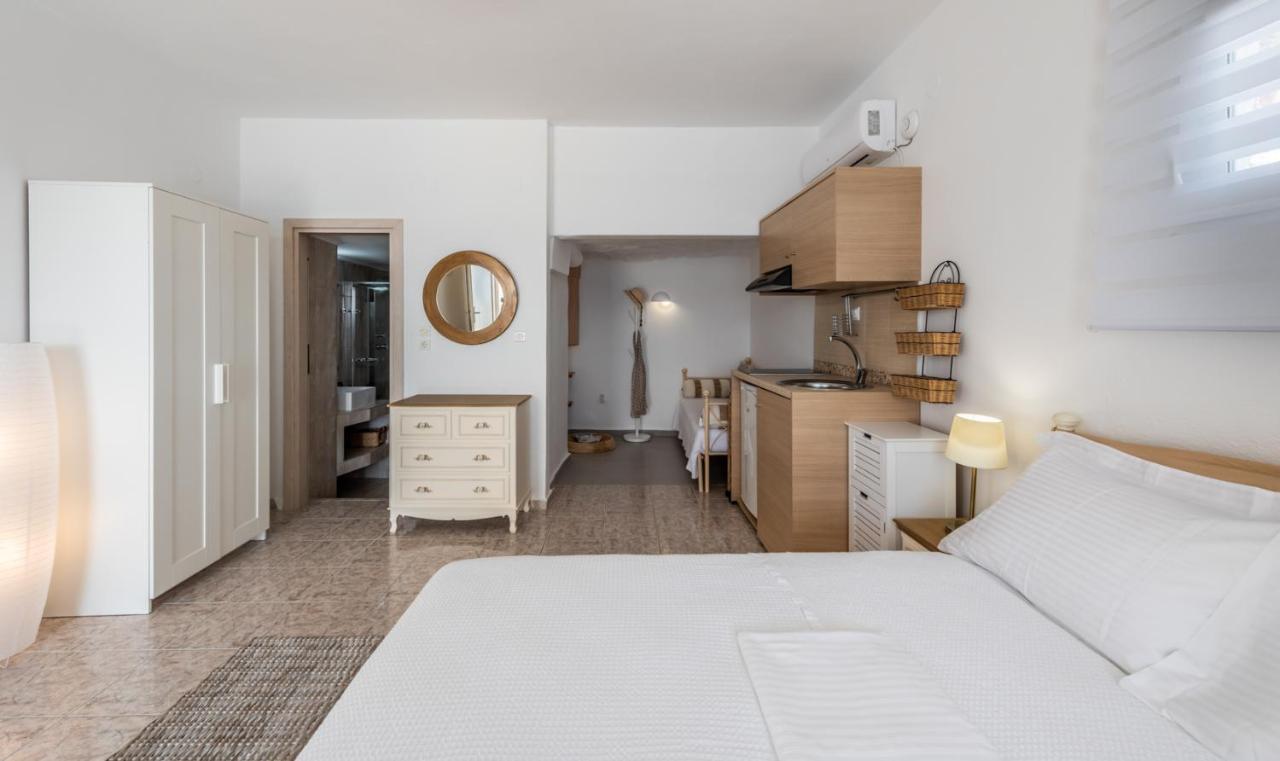Anemi Suites آداماس المظهر الخارجي الصورة