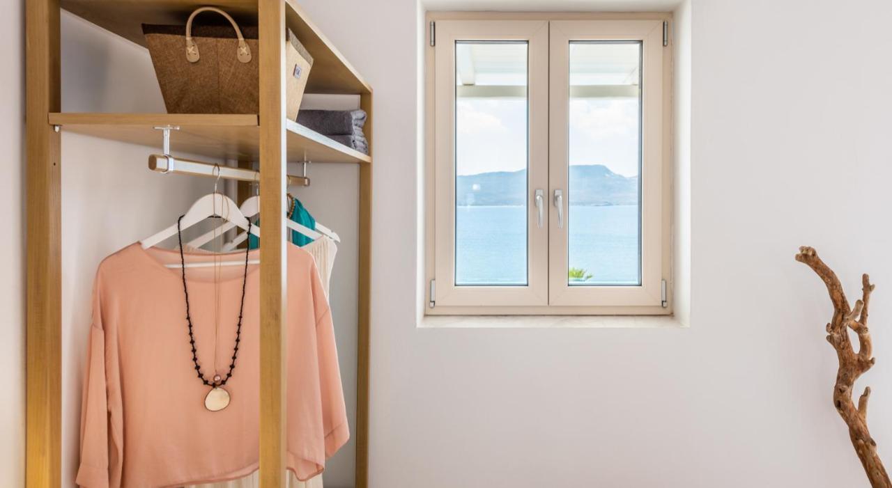 Anemi Suites آداماس المظهر الخارجي الصورة