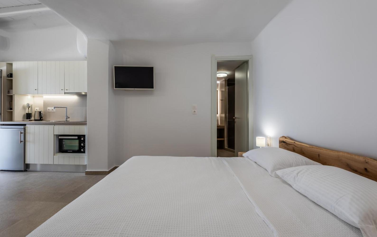 Anemi Suites آداماس الغرفة الصورة