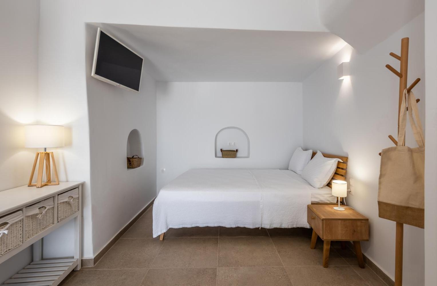 Anemi Suites آداماس الغرفة الصورة