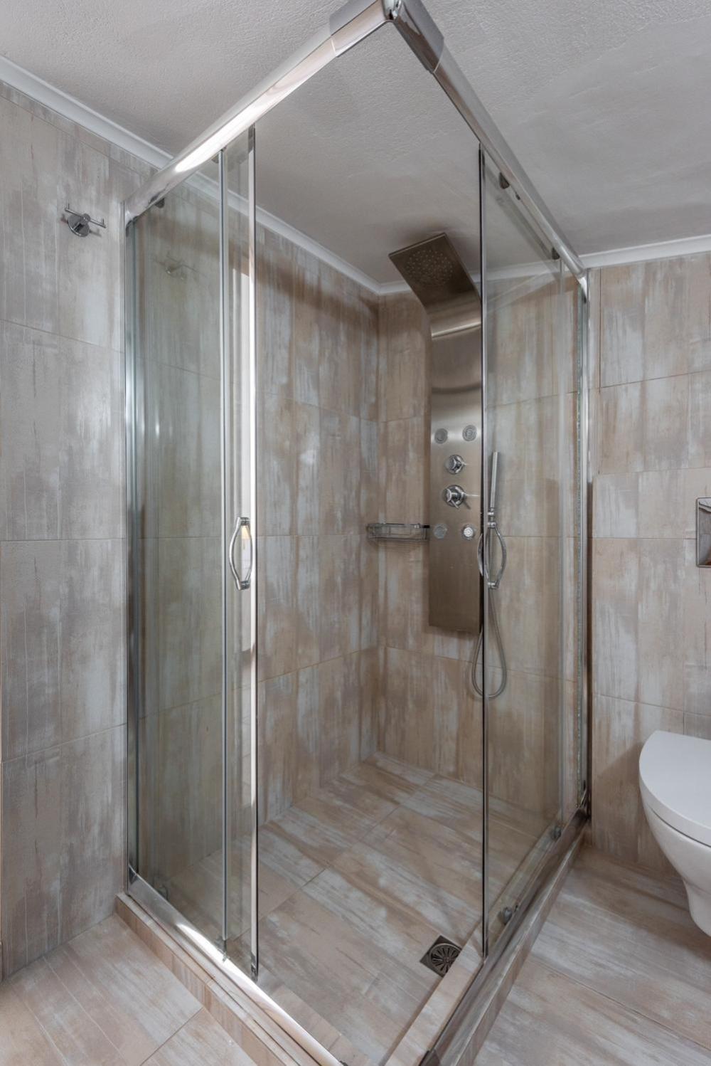 Anemi Suites آداماس الغرفة الصورة